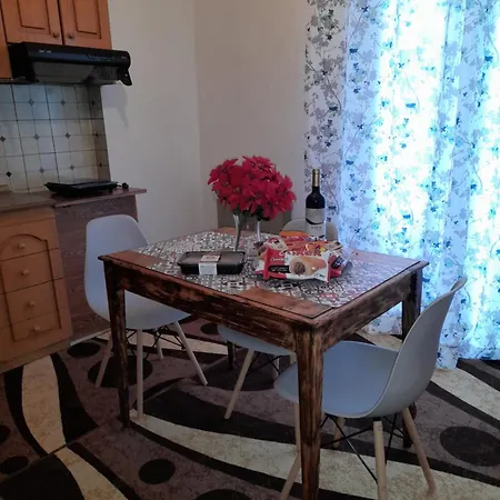 Αirbnb Παλιά Πολη * 卡斯托里亚